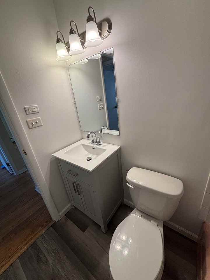 1971 North 19th Avenue #6 - Photo 3 of 11