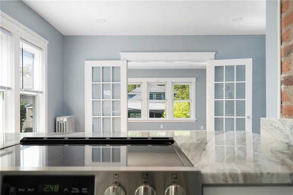 97 11th St #2 - Photo 7 of 24