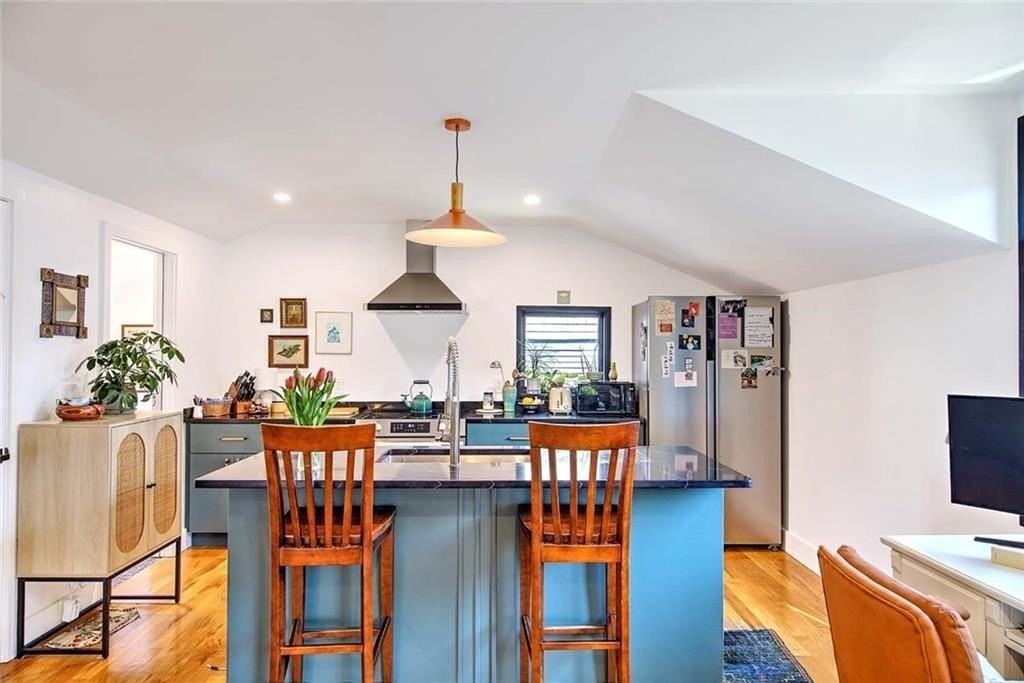 37 Ring St - Photo 2 of 28