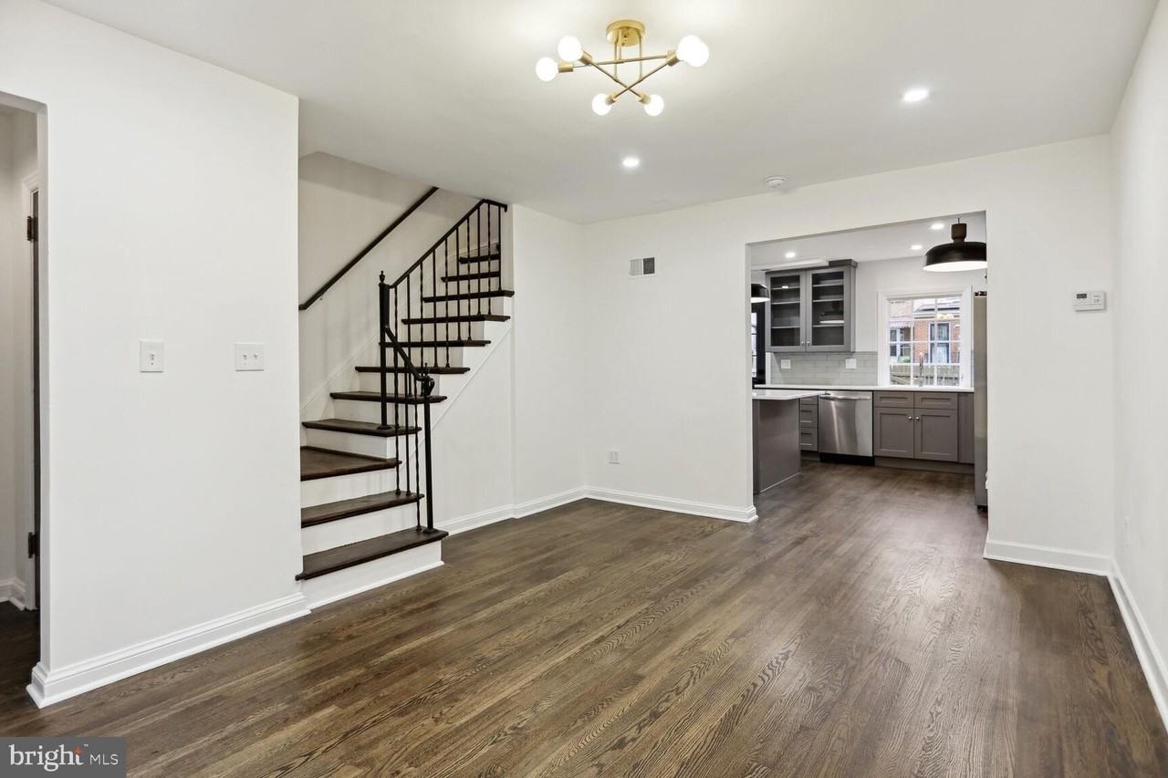 323 34th St Ne - Photo 4 of 28