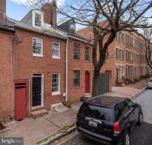 534 Saint Mary St - Photo 1 of 1