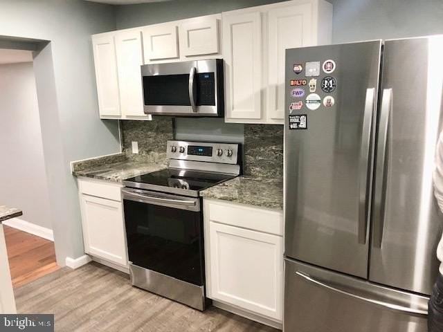 534 Saint Mary St - Photo 4 of 11