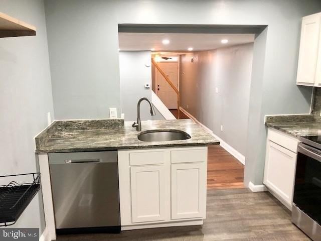 534 Saint Mary St - Photo 6 of 11