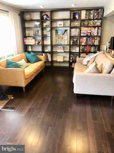 15 Robin Ridge Ct - Photo 2 of 15