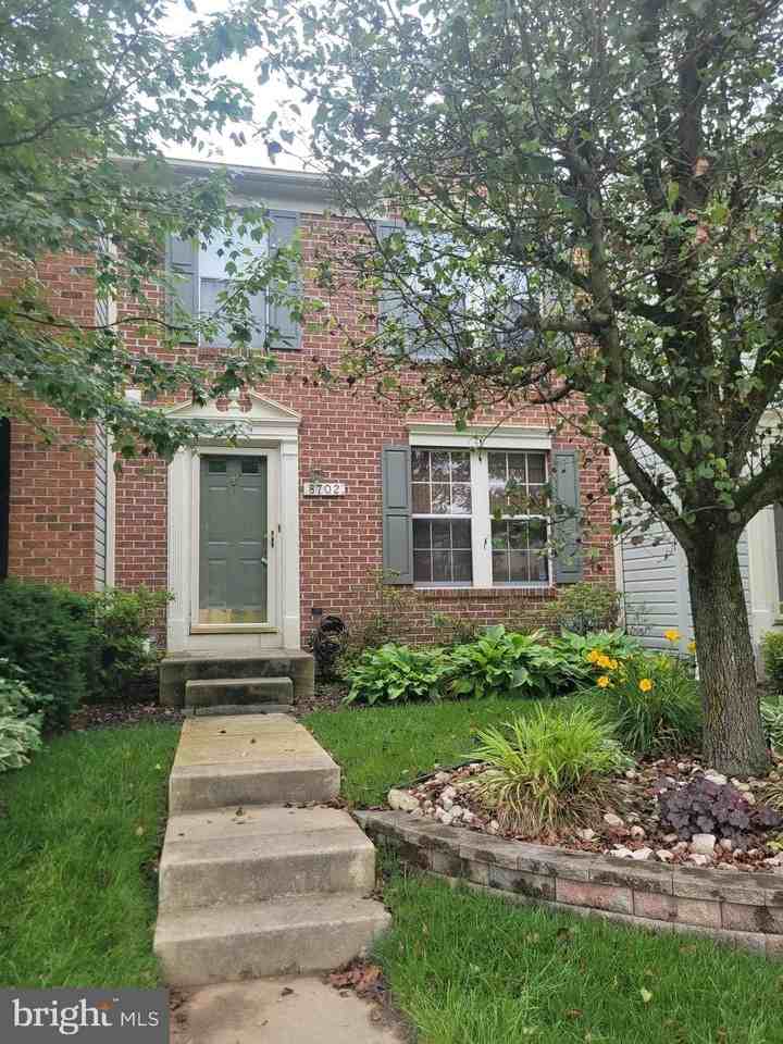 8702 Castlerock Ct - Photo 2 of 50