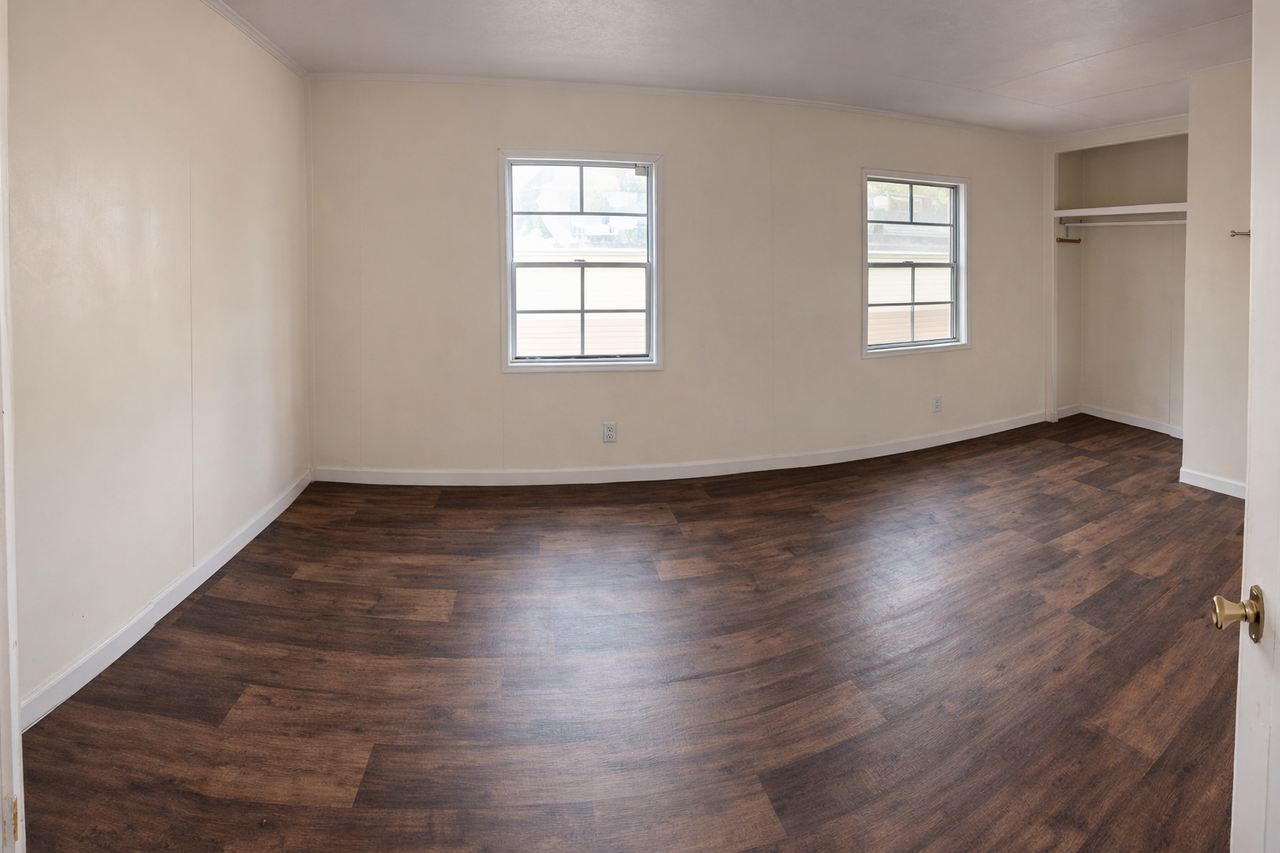 128 Hodges Ave #3 - Photo 5 of 8