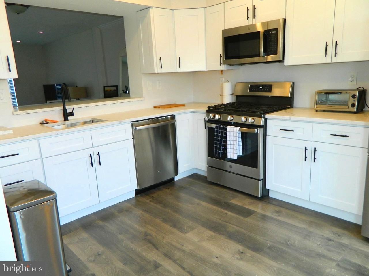 82 Pebble Ln - Photo 5 of 23