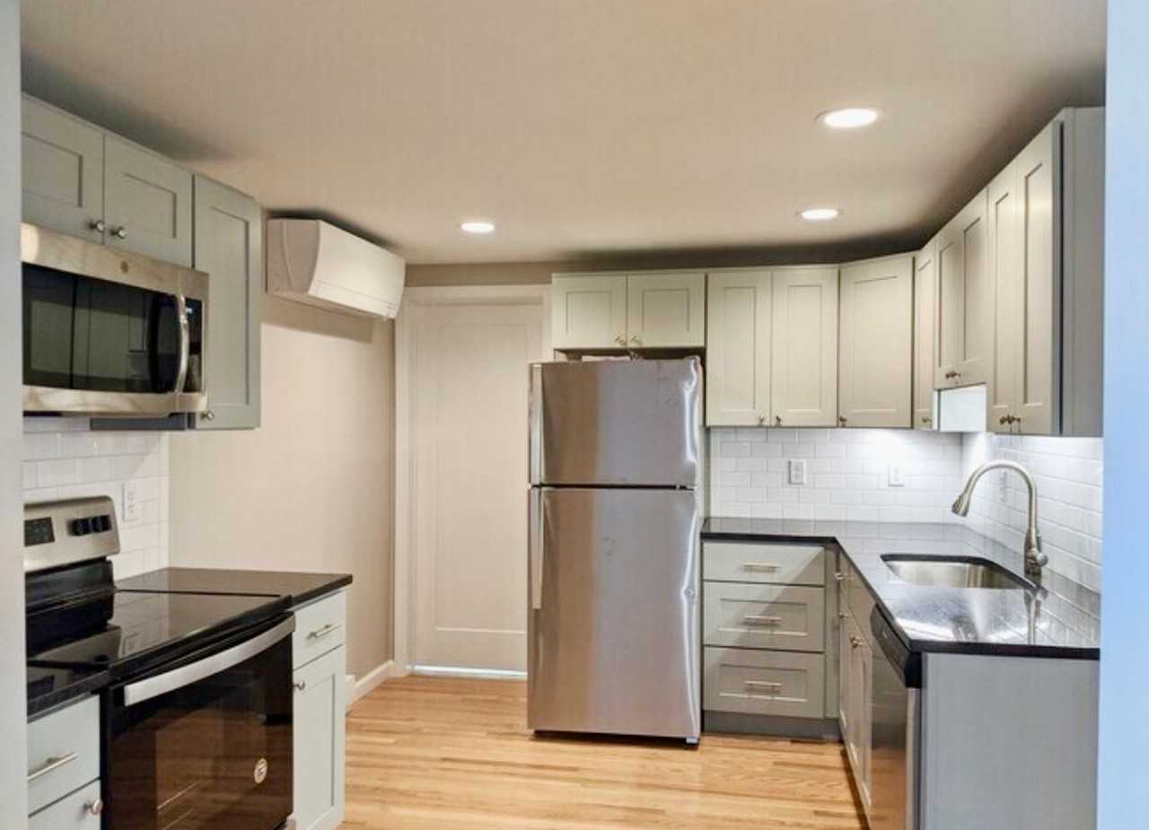 209 Meadow St - Photo 7 of 17