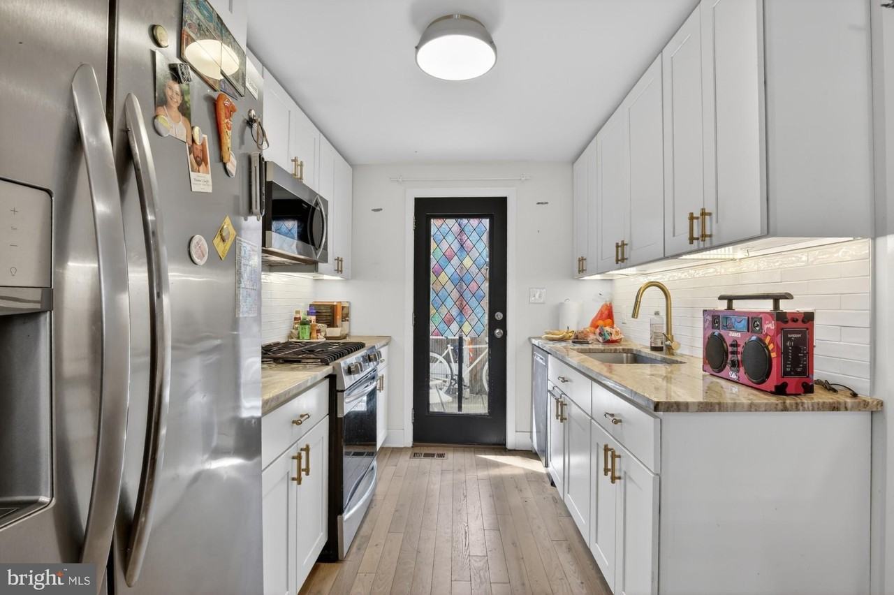 1742 S Dorrance St - Photo 5 of 19