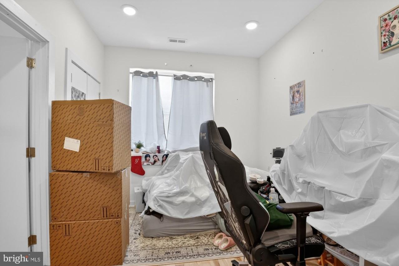 1445 S 32nd St Unit 2 - Photo 7 of 14