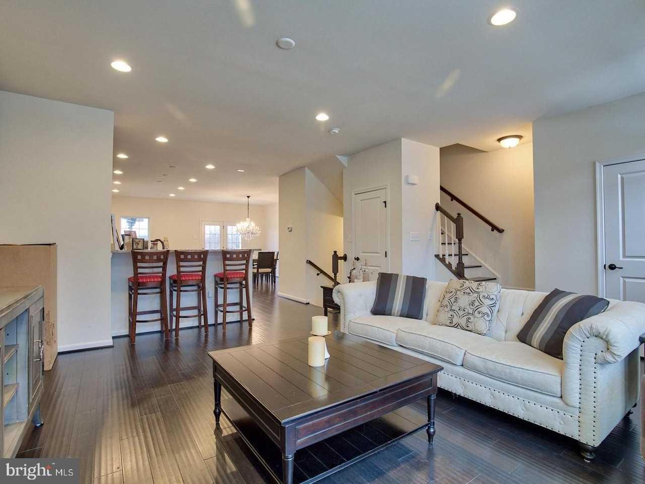 119 Fritillary Ct - Photo 4 of 14