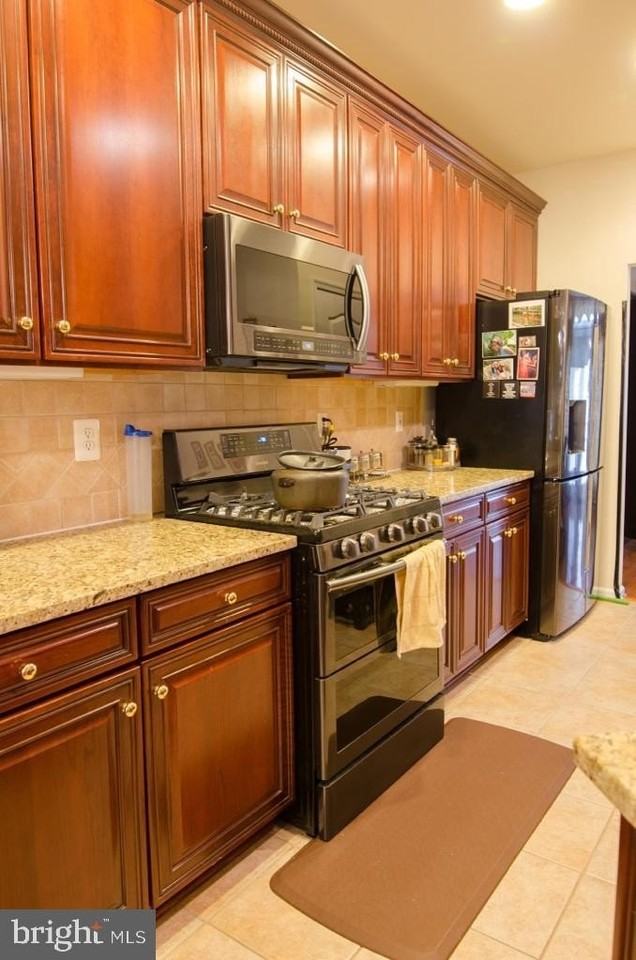 12176 Bridgend Run - Photo 4 of 27