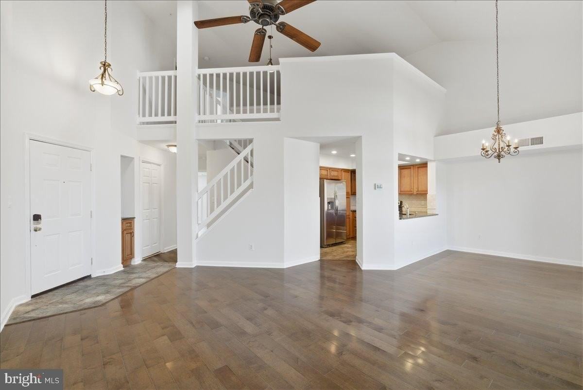 1304 Garden Wall Cir Apt F - Photo 5 of 23