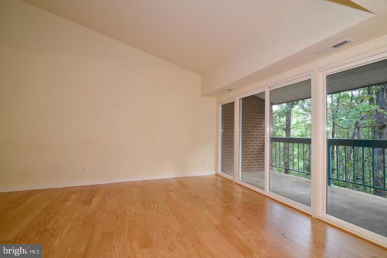 11803 Breton Ct Apt 32c - Photo 7 of 23