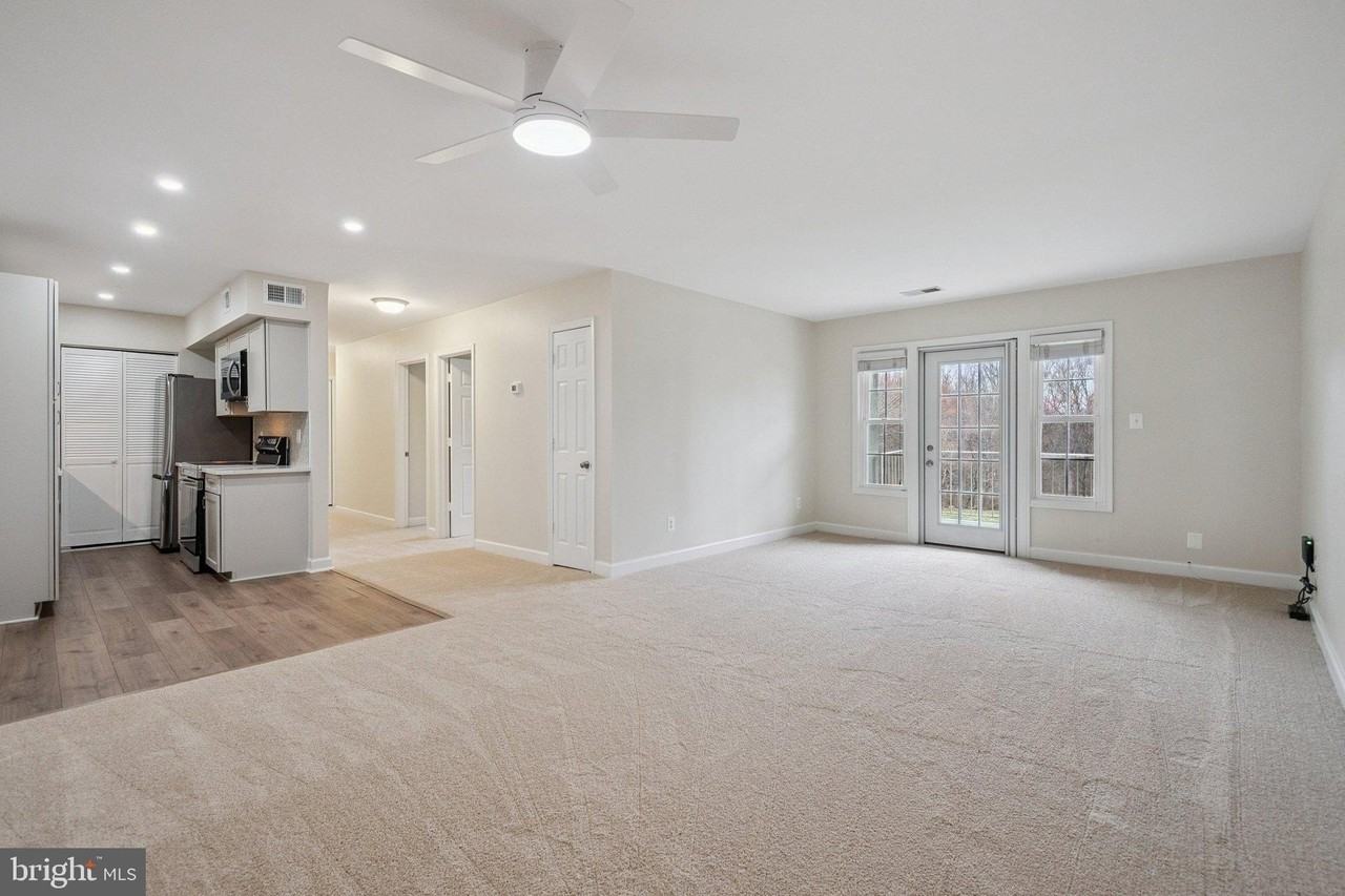 8312-532 Kingsgate Rd Apt G - Photo 4 of 32