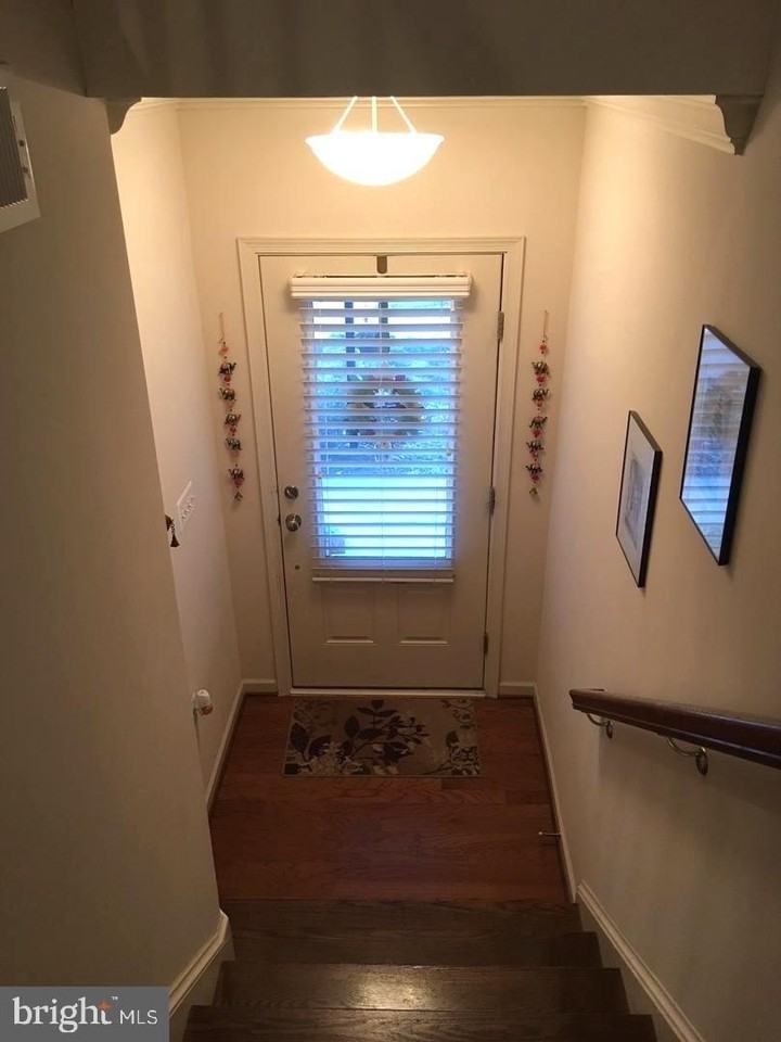 23337 Tradewind Dr - Photo 2 of 28