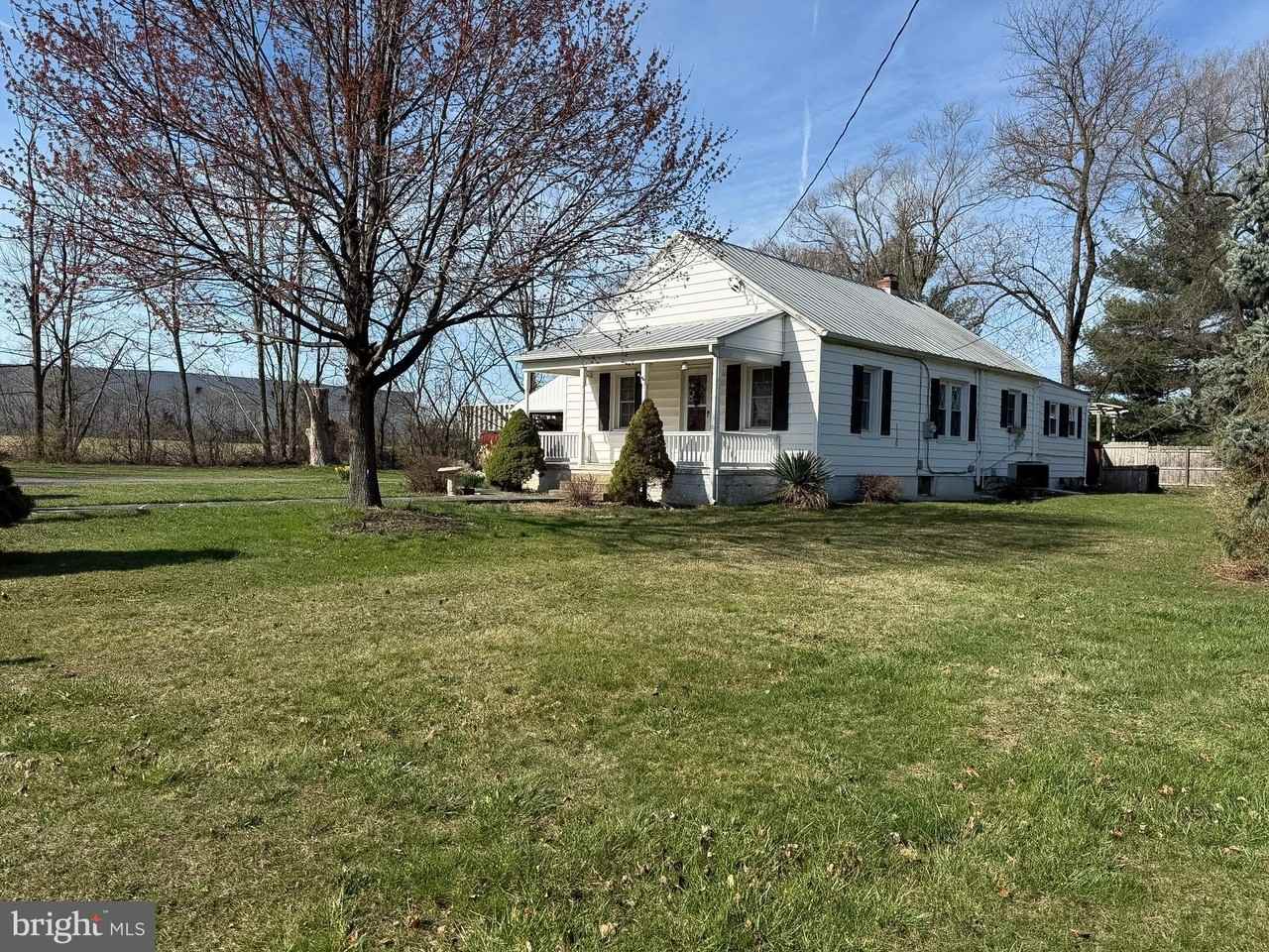 2929 Packer St - Photo 3 of 38