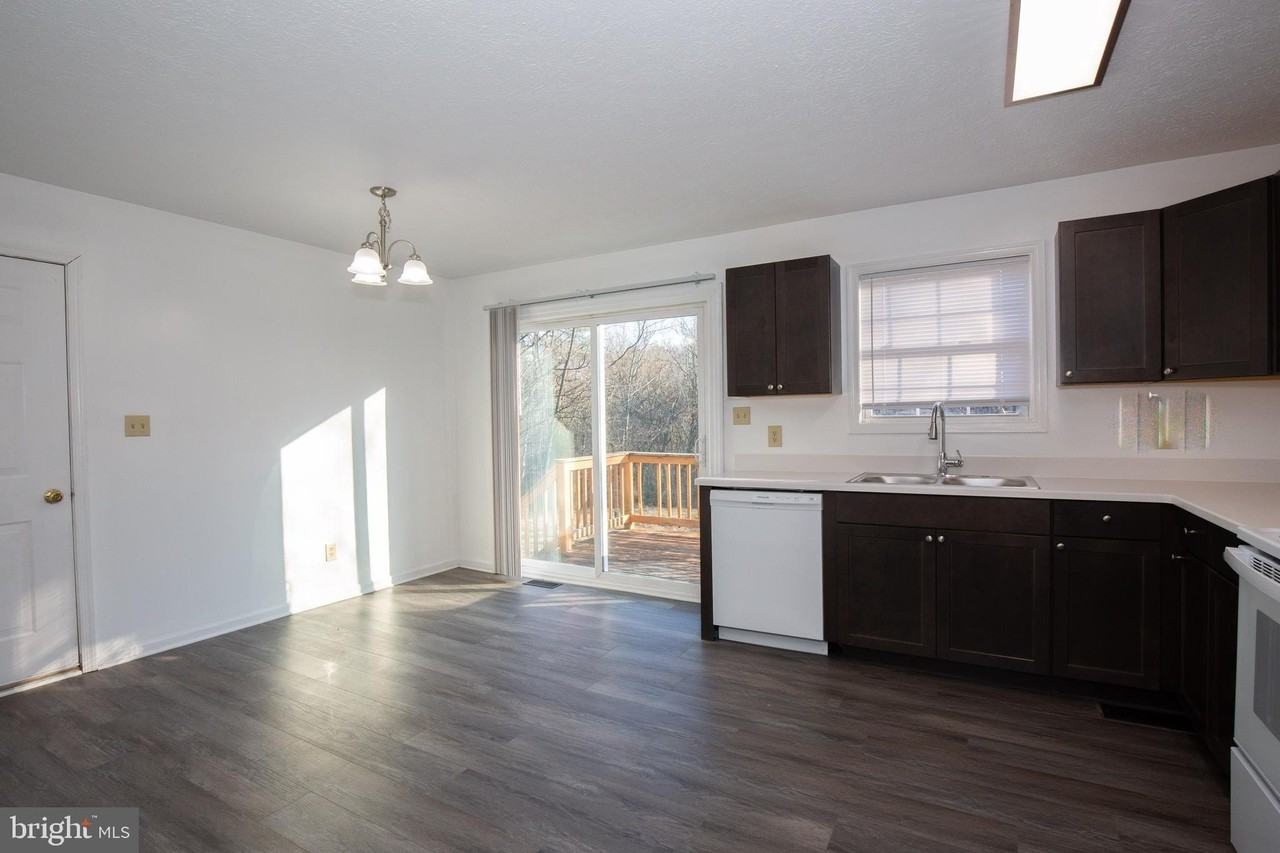 87 DOZER unit: #D - Photo 6 of 21