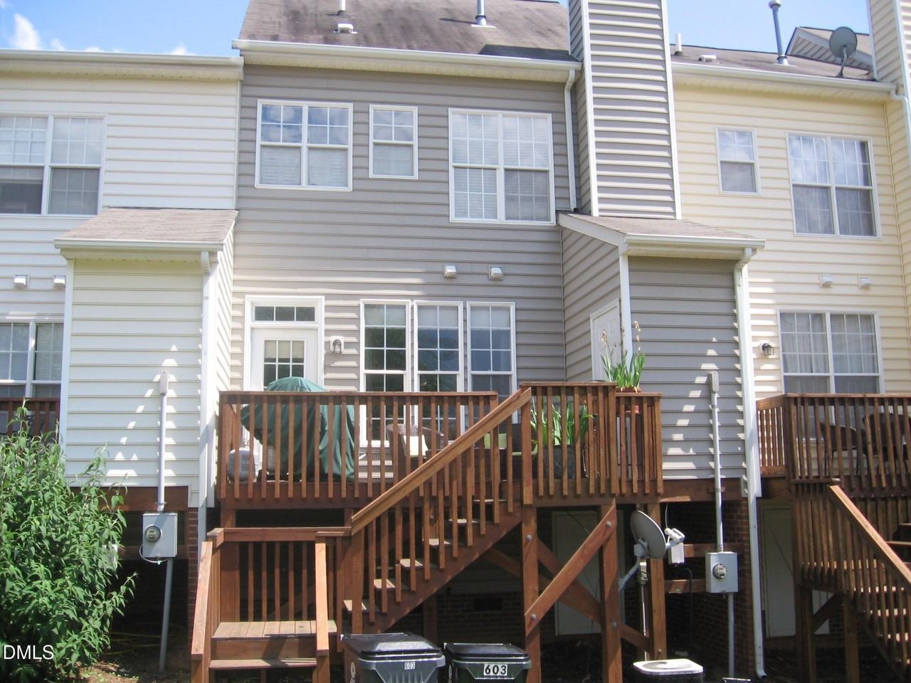 603 Knightsborough Way - Photo 2 of 16