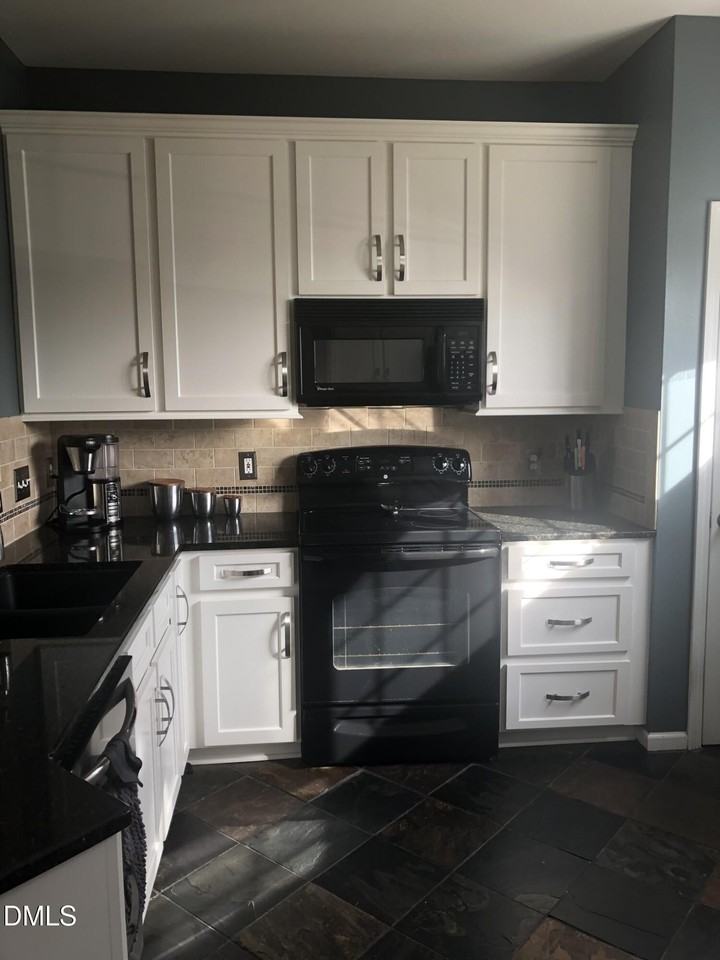 603 Knightsborough Way - Photo 3 of 16