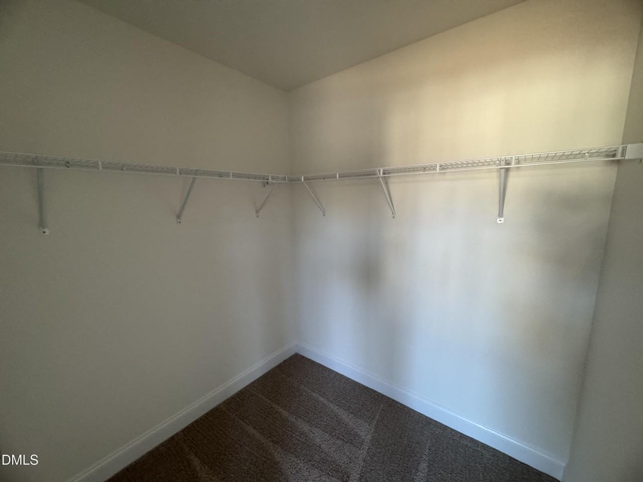 460 La Maison Ave - Photo 7 of 11