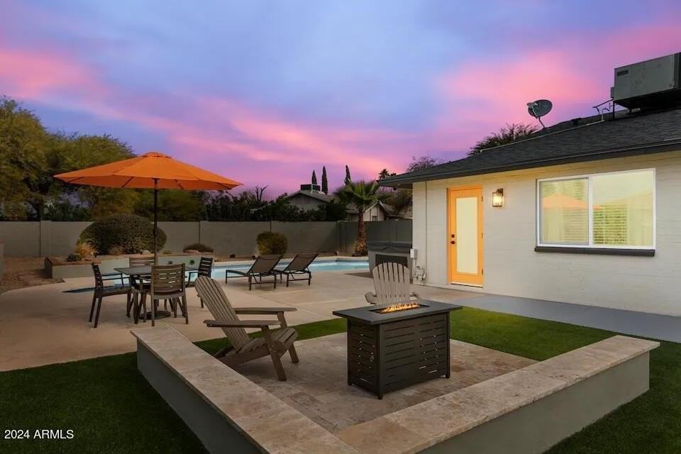 14220 N 59th St - Photo 2 of 19