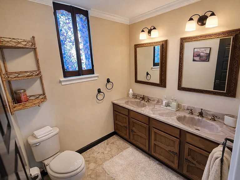 Woodhull Ave - Photo 3 of 10