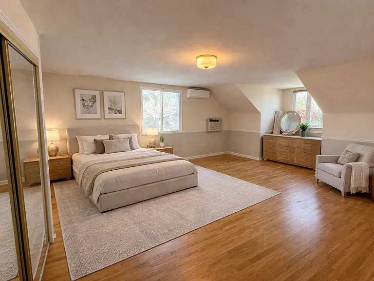 Woodhull Ave - Photo 2 of 10