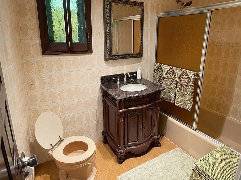 Woodhull Ave - Photo 6 of 10