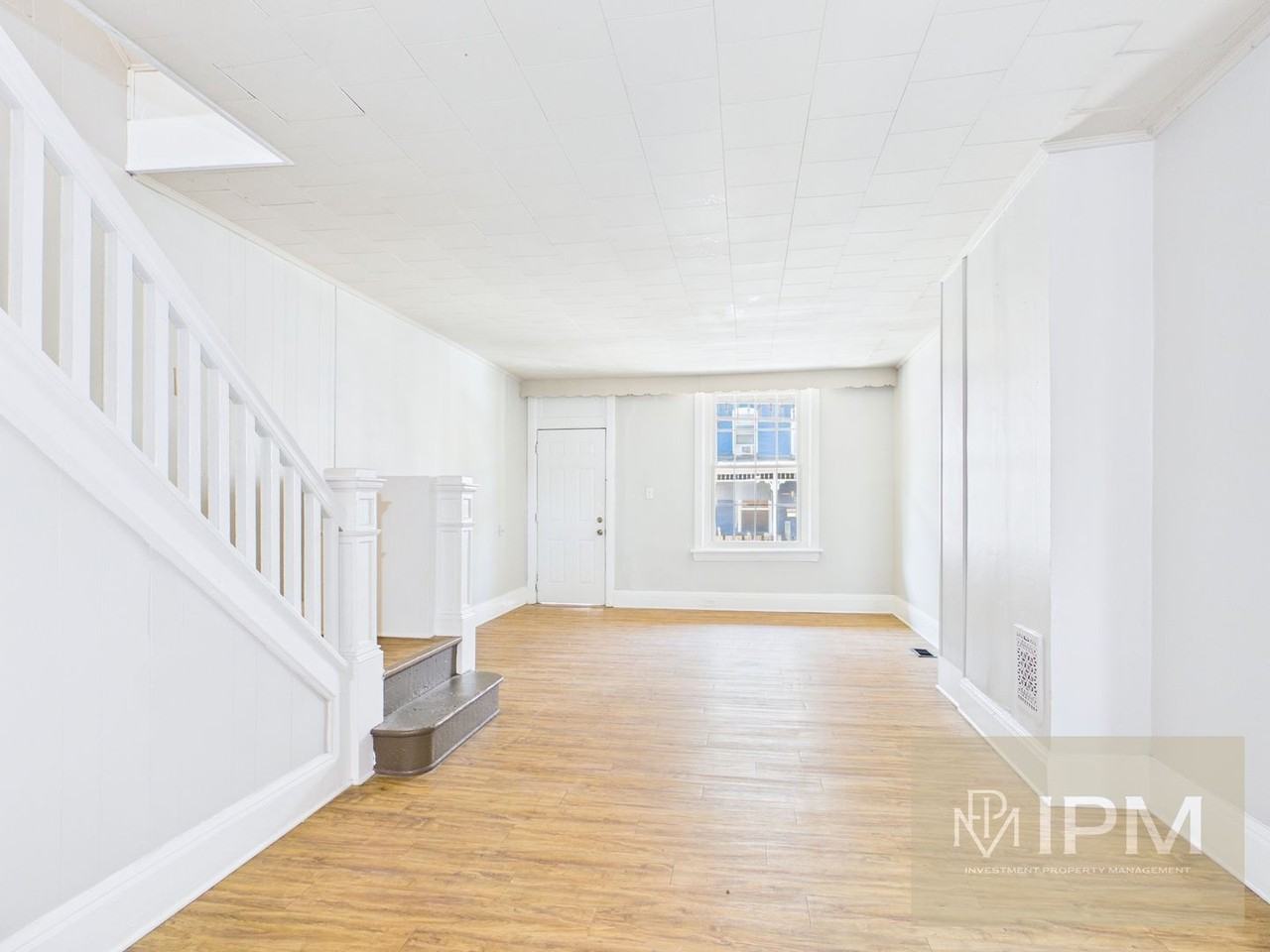 2235 Logan St - Photo 2 of 21