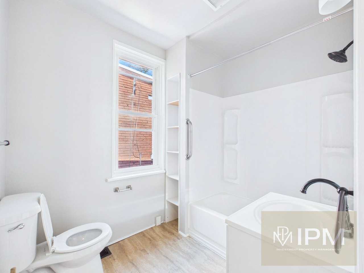 2235 Logan St - Photo 7 of 21