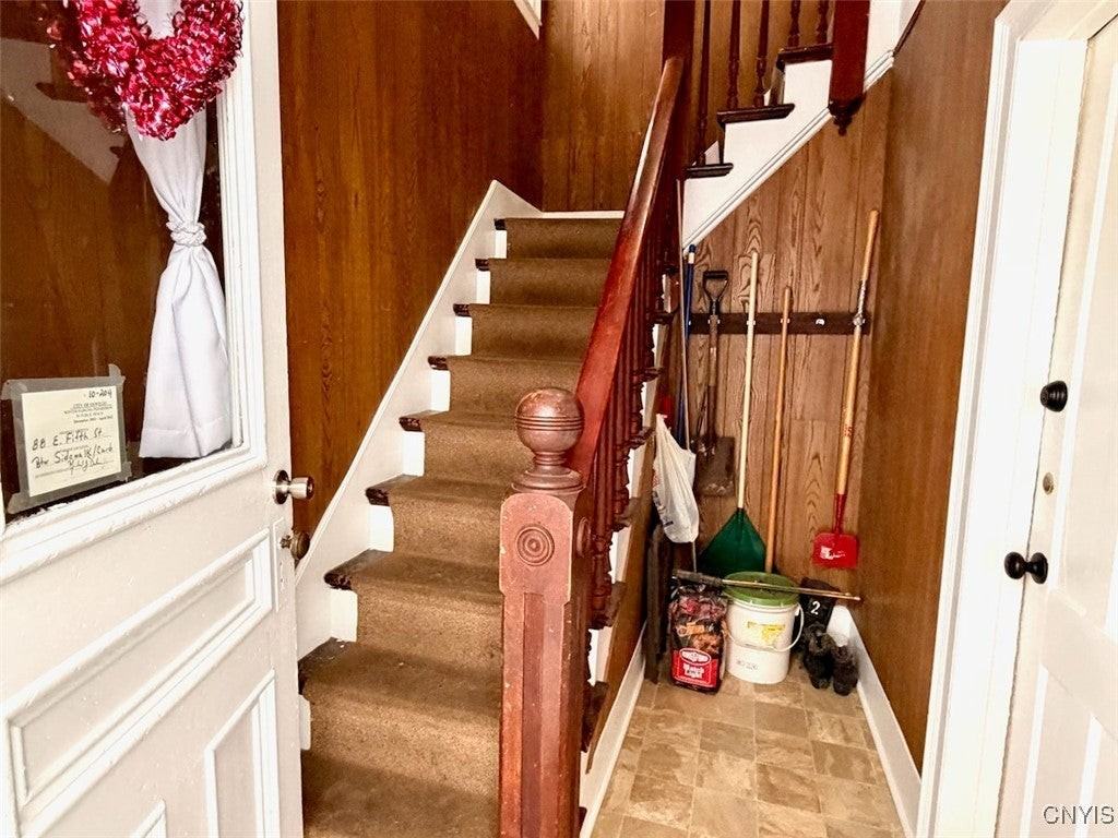 88 E 5th St - Photo 3 of 12