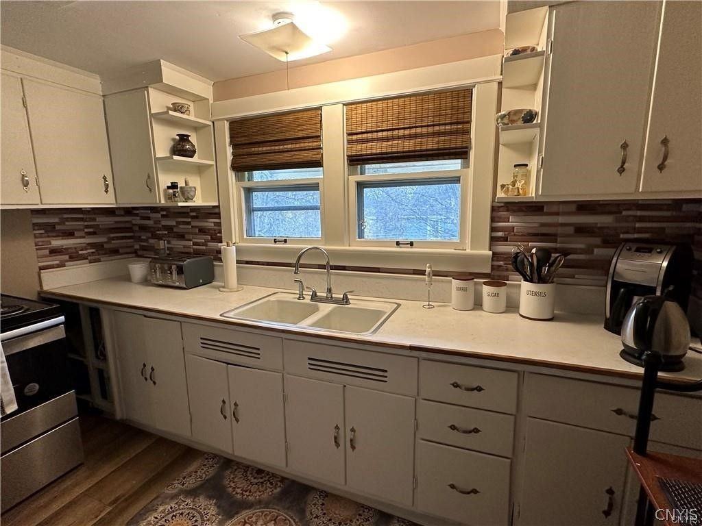 167 E Genesee St - Photo 5 of 23