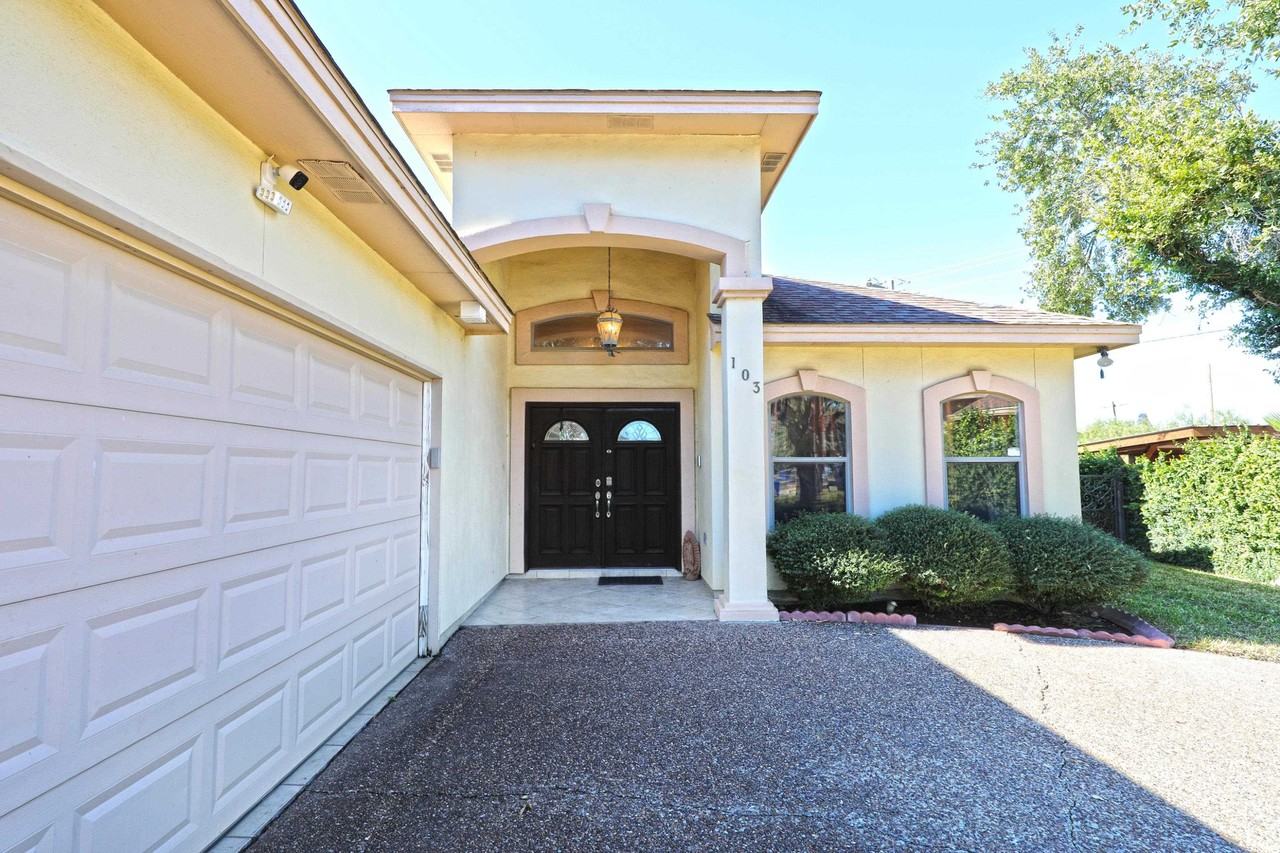 103 Yellowstone Lake Dr - Photo 5 of 34