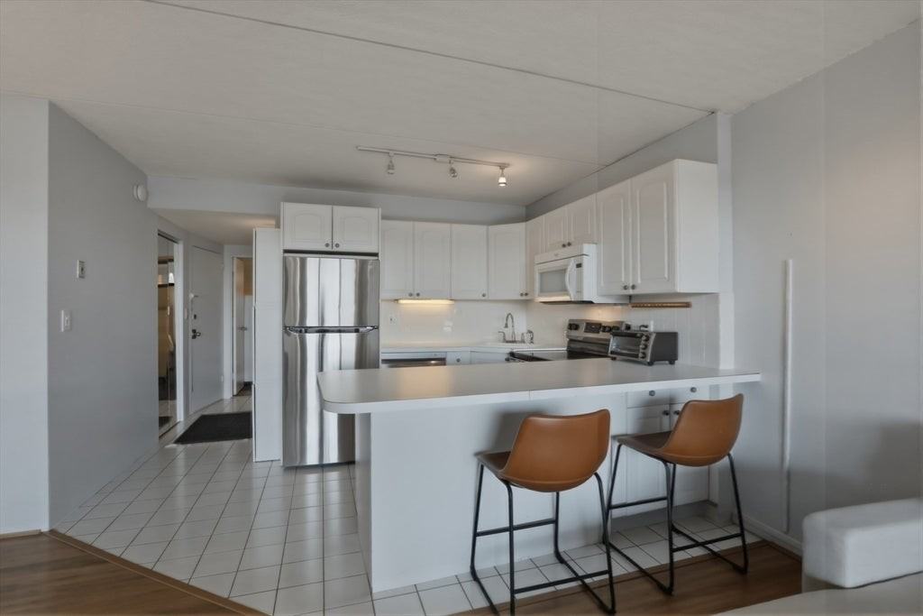 200 Swanton St - Photo 7 of 17