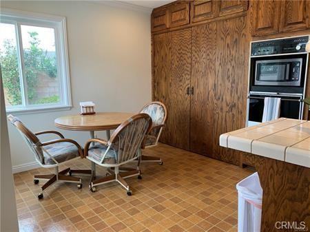 22815 Elm Ave - Photo 5 of 16