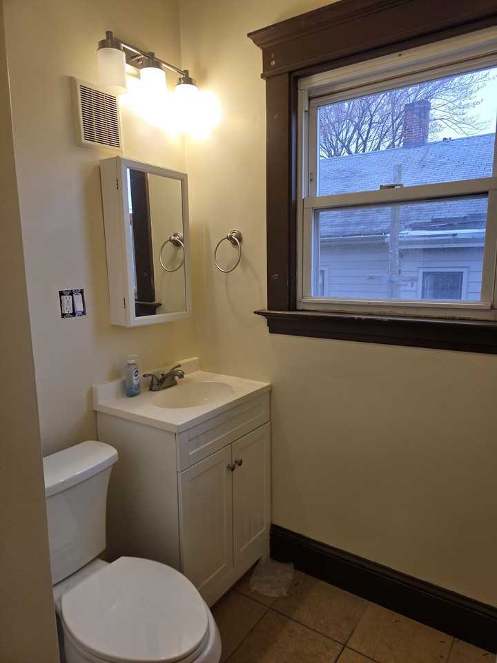 234 Howard Avenue #2 - Photo 7 of 12
