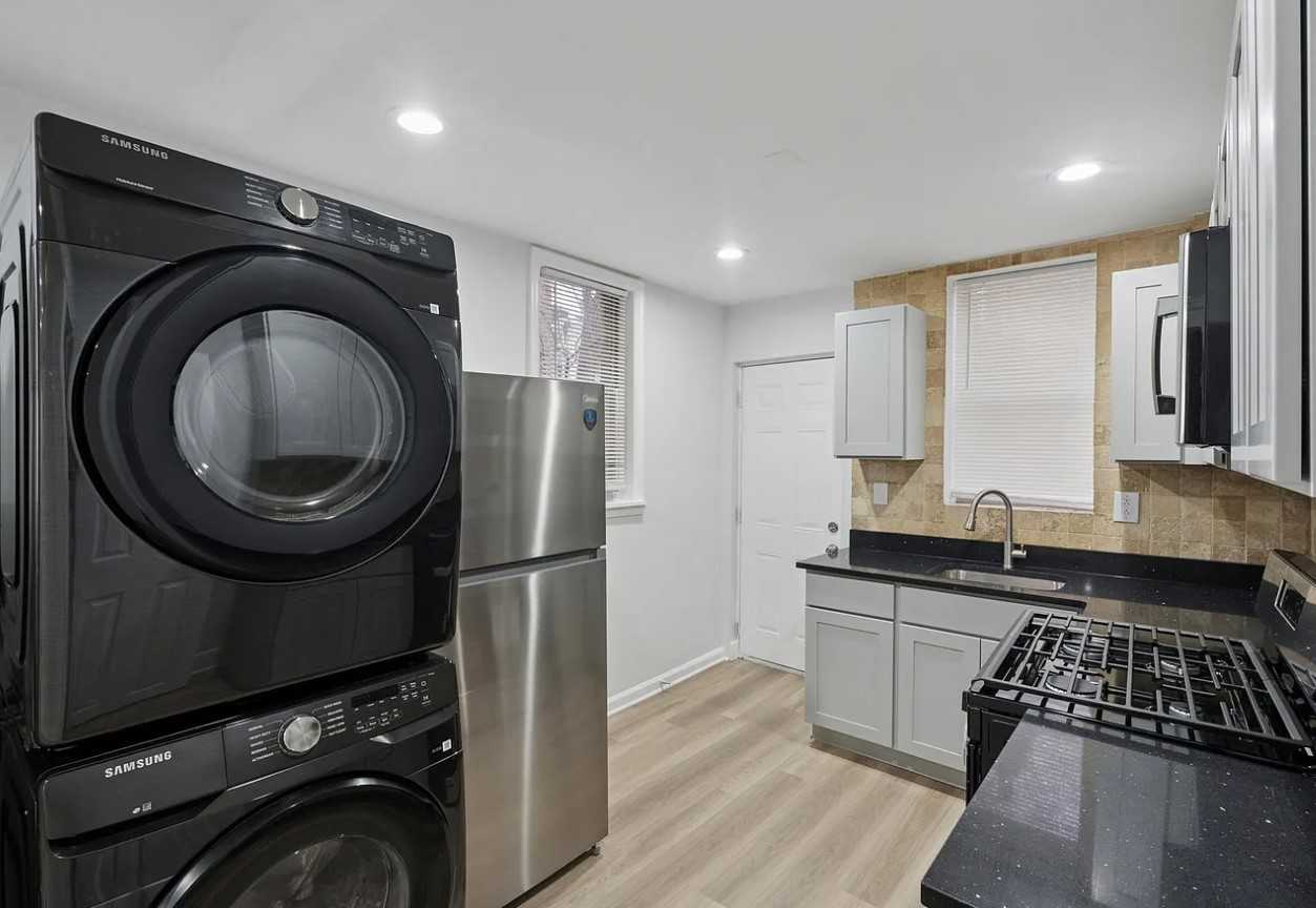 2828 Winton St #1 - Photo 4 of 11