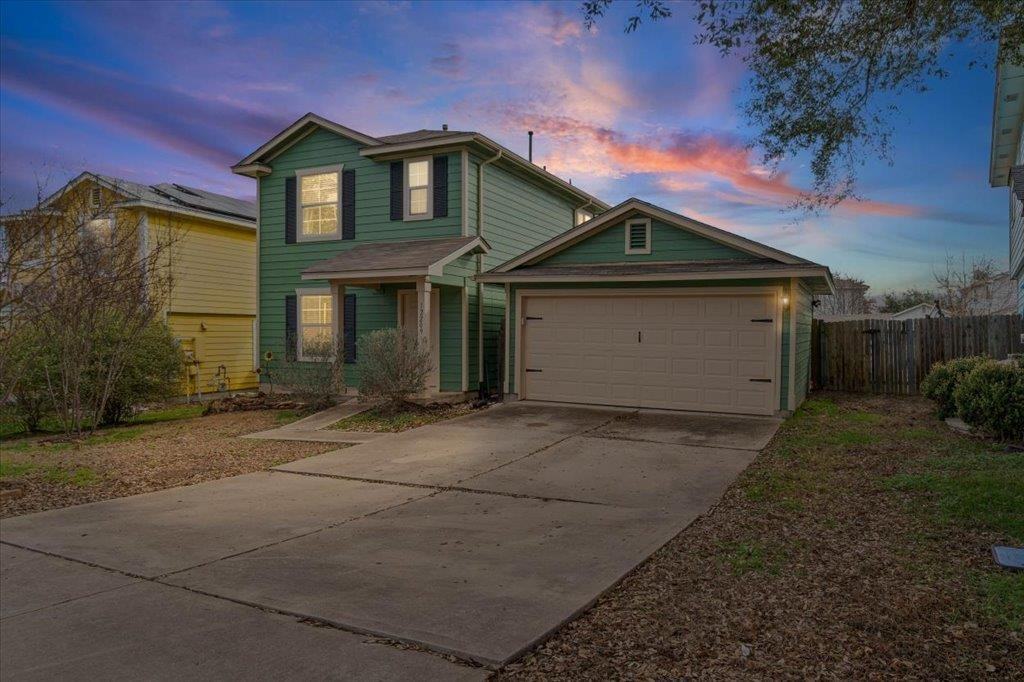 12209 Briarcreek Loop - Photo 2 of 25