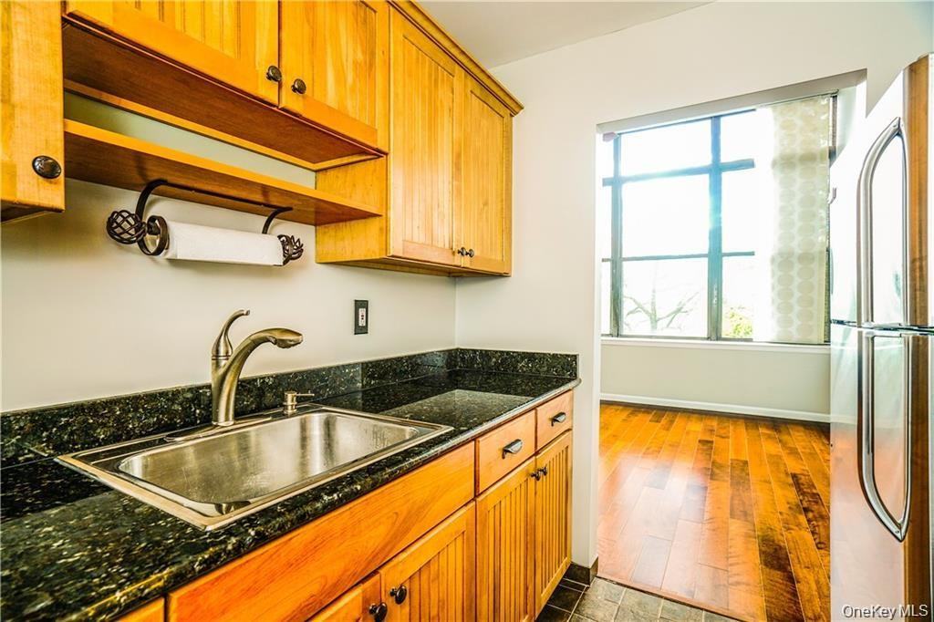 85 Mckinley Ave - Photo 3 of 7