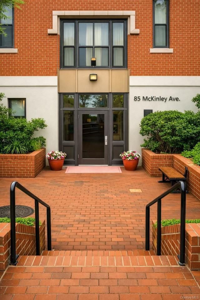 85 Mckinley Ave - Photo 7 of 7