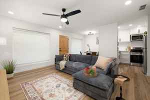 featured image of 1120 Primrose Ave