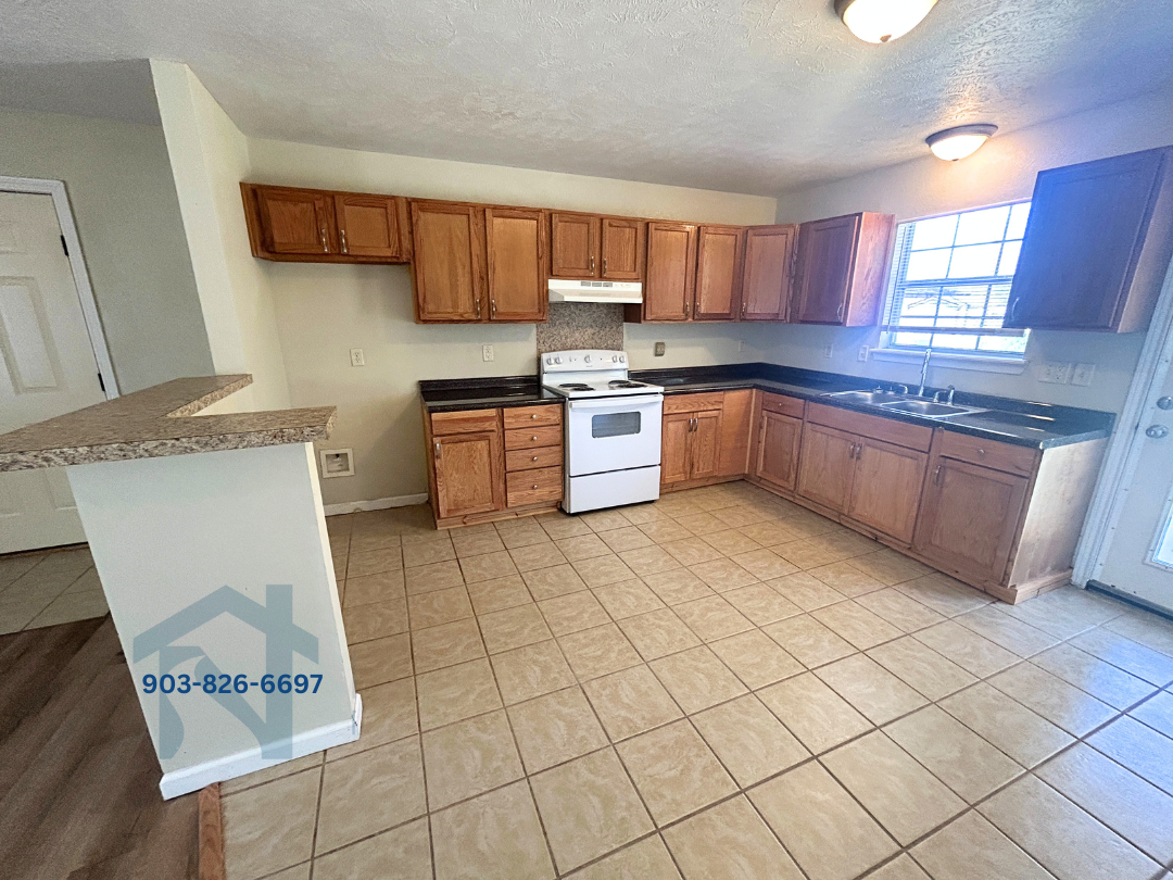 307 Ward St #1 - Photo 2 of 16