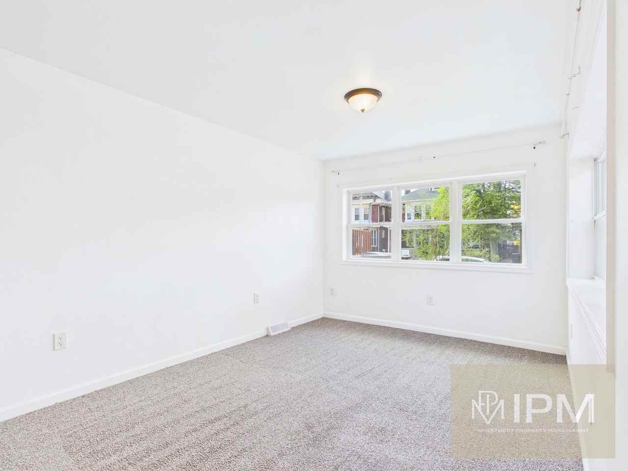 2609 N 5th St - Photo 2 of 13