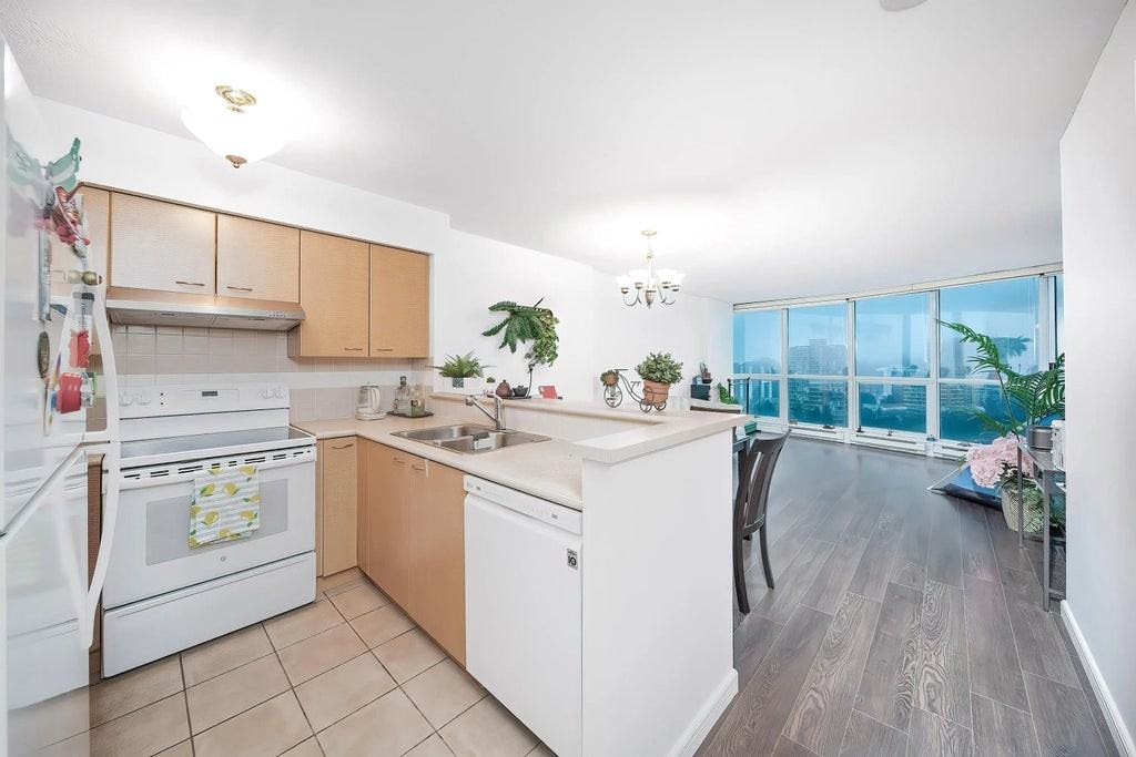 6088 Willingdon Avenue #21XX - Photo 6 of 11