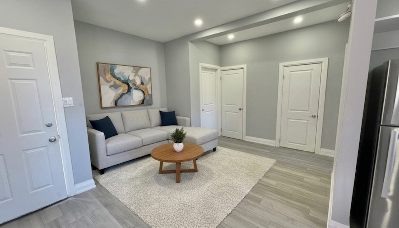 26 Fairleigh Avenue North #2 - Photo 2 of 19