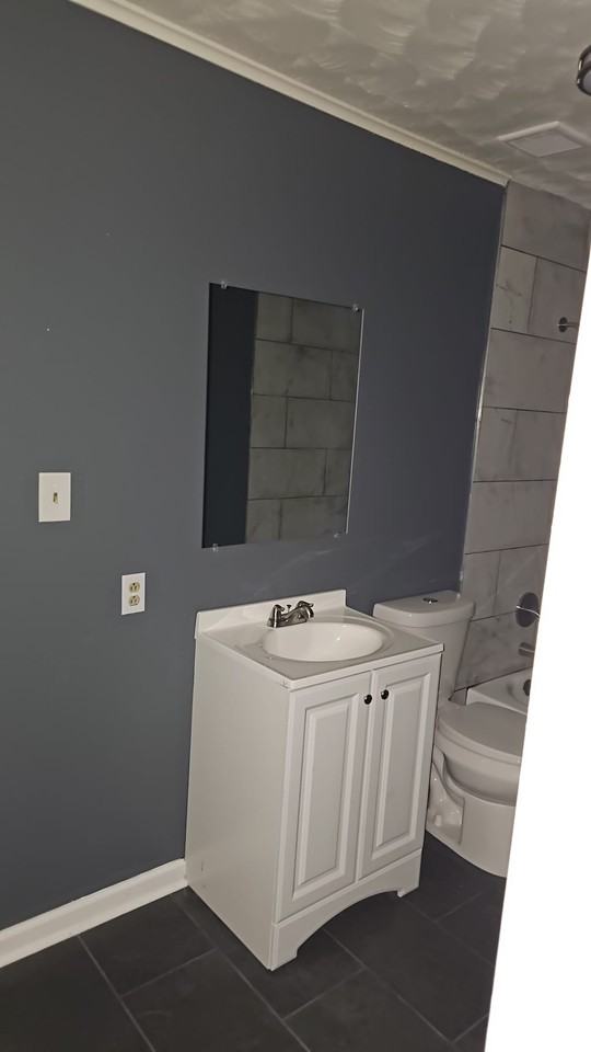 2137 Lowell Ave #1 - Photo 2 of 12