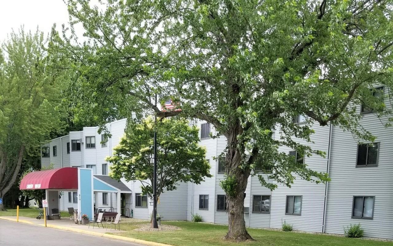 Linden Wood Apartments - Photo 5 of 9