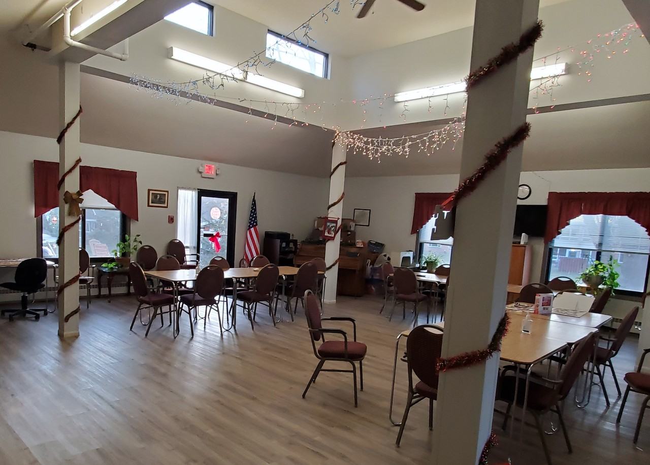 Linden Wood Apartments - Photo 7 of 9