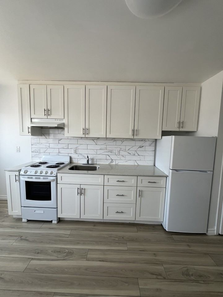 630 Cummings Ave #306 - Photo 5 of 34